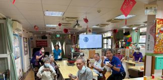 秋意濃麵茶飄香  彰化榮家日照長輩「炒」動懷舊好滋味