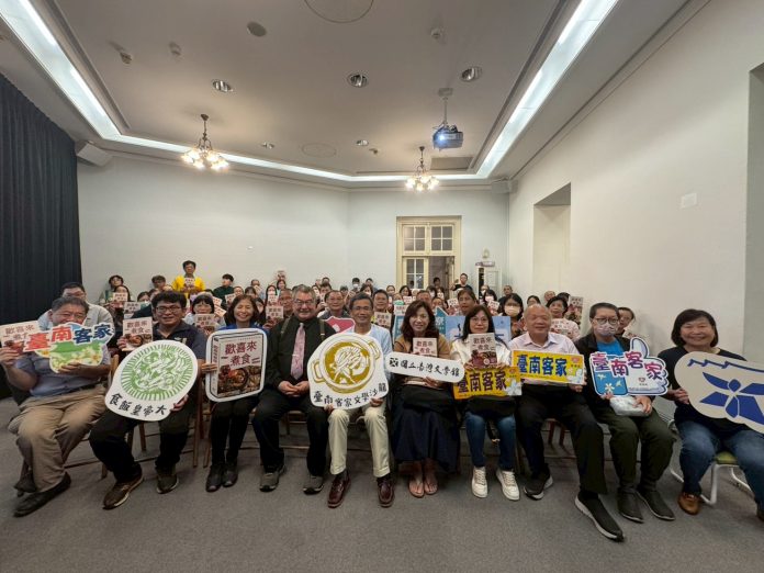 《食飯皇帝大 歡喜來煮食》