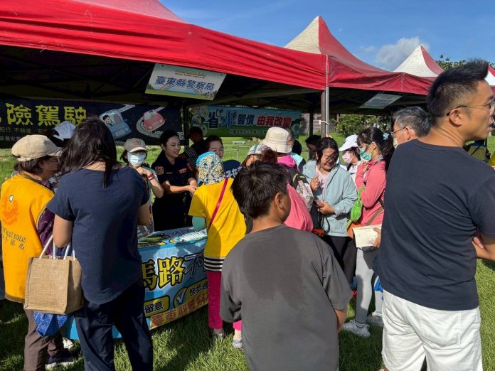 臺東縣警察局交通隊參加森林公園健走活動1