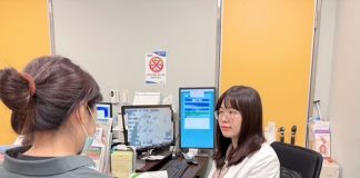 誤當憂鬱、巴金森氏症!六旬婦手抖面具臉竟是B12嚴重缺乏!