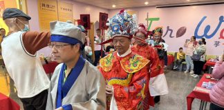 第十一屆阿聰師博餅文化戰況激烈 第一名狀元古筱筠獲得五十八吋電視