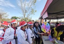 聖誕闖關嗨翻天!烏日家防官手作轉盤 聖誕嘉年華成排隊熱點