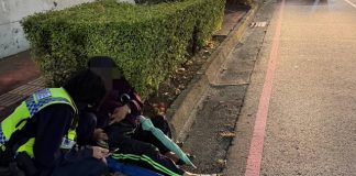 視警局服務為榮耀! 8旬迷途翁隨身攜帶「泛黃舊證」 暖警護送前輩平安返家