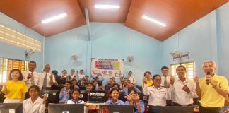 讓愛無國界!暨大攜手中外慈善組織 助柬埔寨高中重啟數位教育門戶