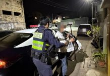 「回家的最後600公尺…」 7旬伯拄拐杖買晚餐險路倒,幸遇暖警一眼認出解危