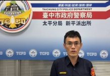 外送員違規遭警開單情緒失控下跪 警依法製單並呼籲遵守法規