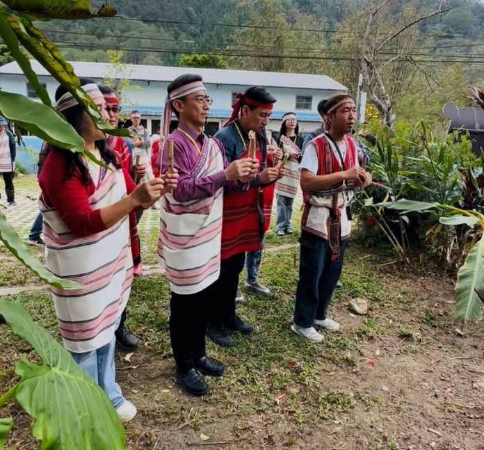 1150316a走讀南江休區-敬拜山神
