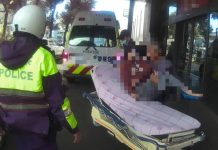 男子在家昏厥家屬開車求助 太平警火速開道送醫