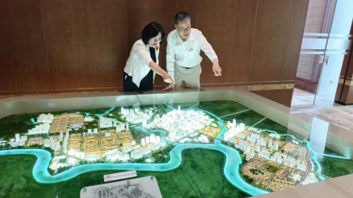 縣長張麗善訪問團參訪胡志明市基礎建設,汲取當地推動城市建設及提升防災韌性之實務經驗。