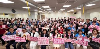 「我愛我·女孩有力」黃佳恬議員推動月經平權 太平15所國小設置甜心盒打造女孩友善校園