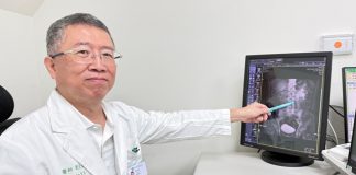手搖飲當水喝結石引發腎水腫 廚師「痛到腿軟」 震波碎石助復原