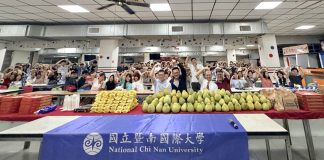 一輪明月、兩地團圓 暨大埔里與台中校區陪伴國際學生溫暖過中秋
