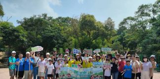 彰化郵局舉辦清淨家園活動 郭白慧局長率團隊守護八卦山之美