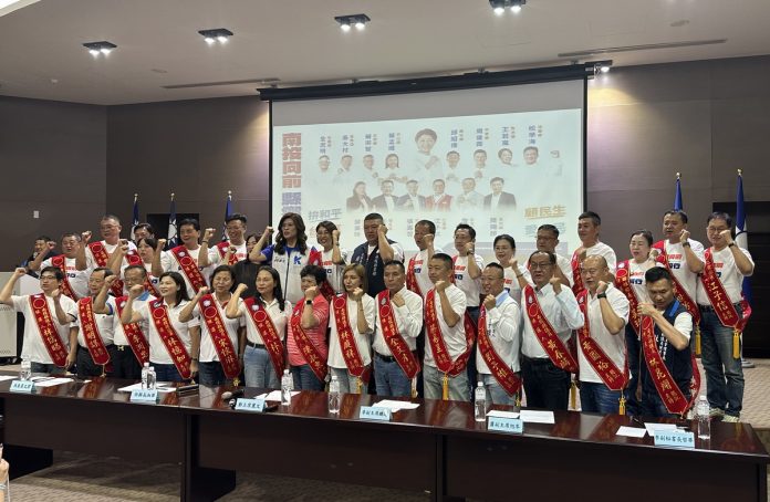 國民黨中常1