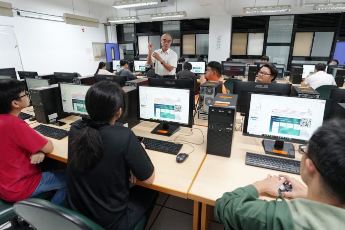 大葉大學資工系透過課程培養學生智慧晶片設計能力_0