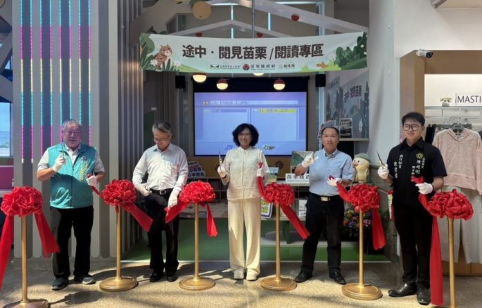1151001a西湖服務區設置「豐味苗栗」展售專區設置「途中・閱見苗栗」圖書站