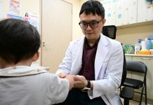 國小女童感染綠膿桿菌 乳頭「幾乎被吃光」 醫籲家長留意傷口警訊