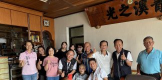 重陽節前送暖!賴同一區長探訪百歲人瑞 致贈賀禮傳遞敬老關懷